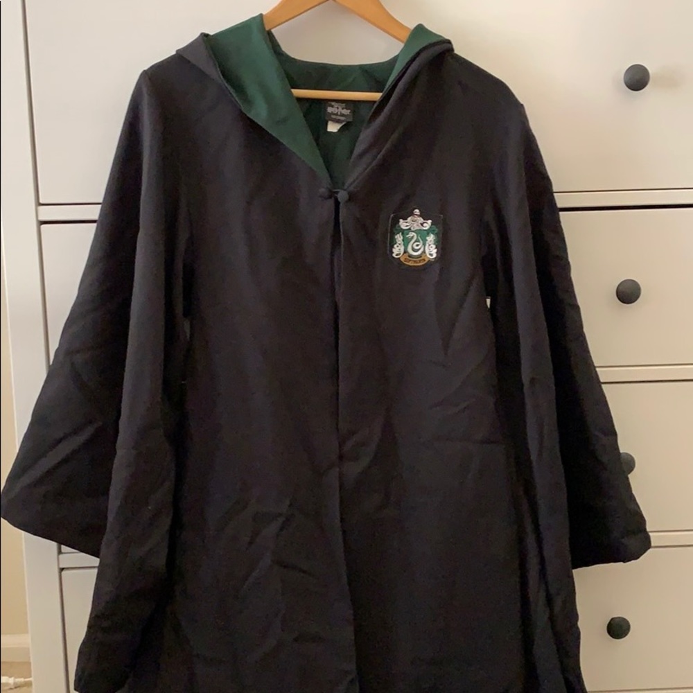 Harry Potter Slytherin robe NWT
